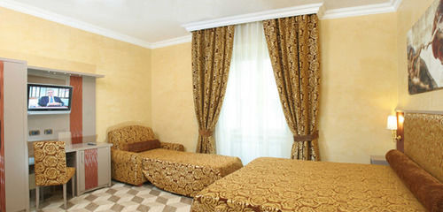 The Five Oscars 3* Roma